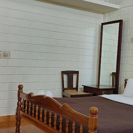 Kuttichira Heritage Home Alappuzha Bagian luar foto